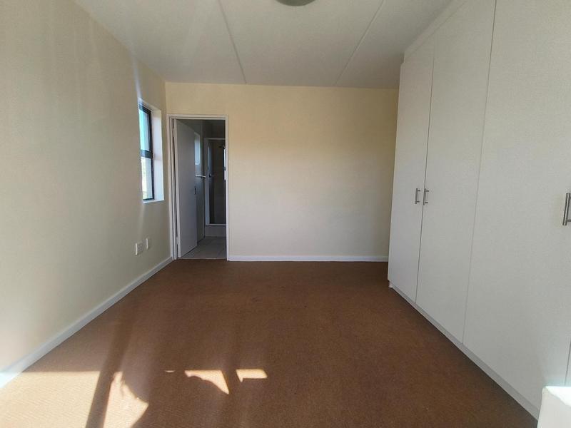 To Let 2 Bedroom Property for Rent in Parklands Western Cape